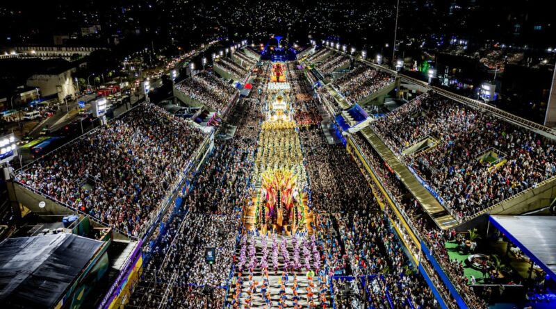 LIESA ABRE “ÚLTIMA CHAMADA” PARA ARQUIBANCADAS COM VENDA OFICIAL DO SETOR 9