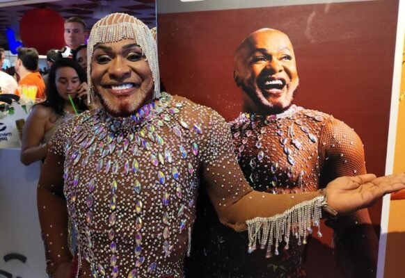 Quando o Salgueiro transforma saudade em espetáculo vivo