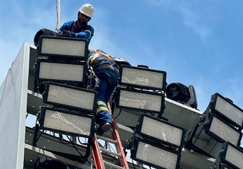 RioLuz realiza manutenção da iluminação do Sambódromo a 60 dias do Carnaval