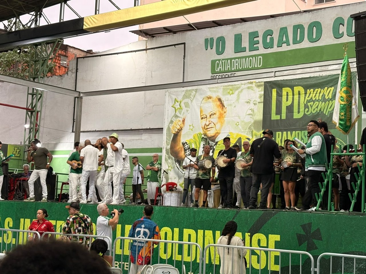 O couro vai comer em Ramos! Imperatriz faz eliminatória de samba nesta sexta