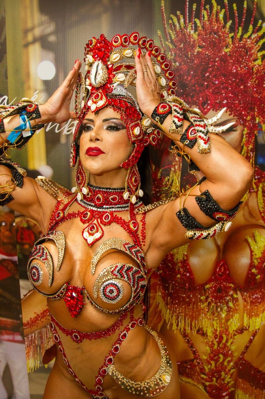 Alice Alves é a nova madrinha de bateria da Nova Geração do Estácio