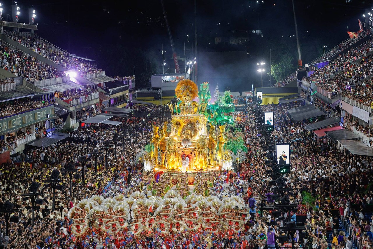 Garanta seu lugar na Sapucaí: venda de frisas da Série Ouro começa dia 22