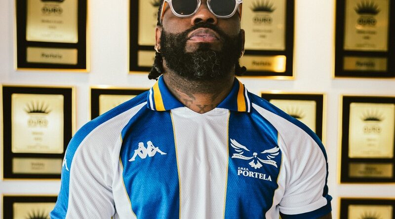 Portela faz festa no Renascença com nova camisa e estreia do samba de 2027