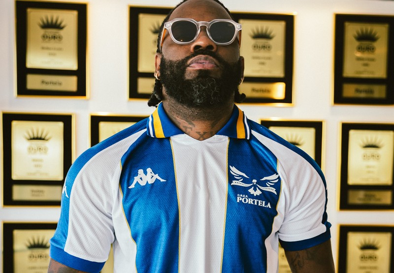 Portela faz festa no Renascença com nova camisa e estreia do samba de 2027
