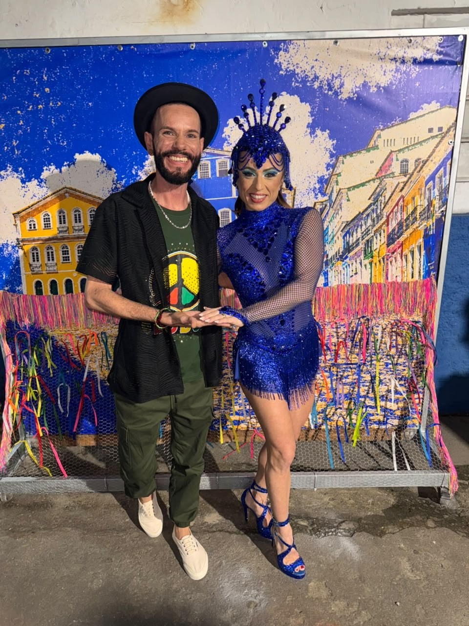 Tatiana Breia brilha como Guardiã do Falcão na final de samba do Arranco